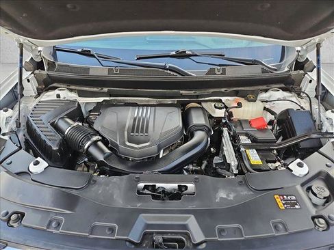Certified 2024 GMC Acadia AT4 AWD/4WD image 23
