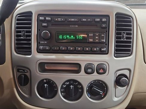 Used 2003 Ford Escape XLT AWD/4WD image 17