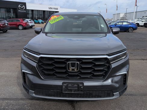 Used 2024 Honda Pilot EX-L image 3