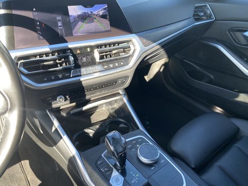 Used 2020 BMW 330i Sedan RWD image 16