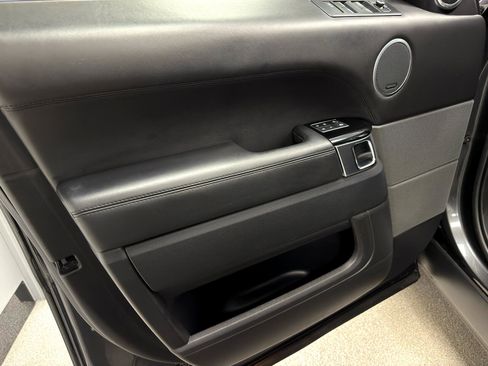 Used 2016 Land Rover Range Rover Sport Autobiography image 14