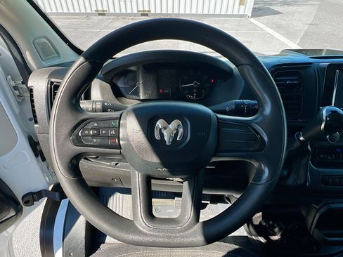 Used 2022 RAM ProMaster 2500 image 17