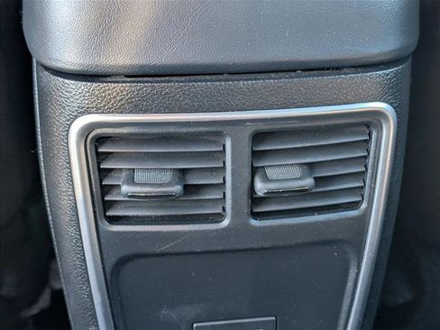 Used 2023 Dodge Charger SXT RWD image 15