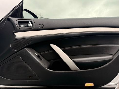 Used 2013 INFINITI G37 Sport w/ Premium Pkg image 28