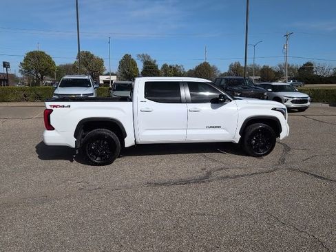 Used 2024 Toyota Tundra Limited w/ TRD Off-Road Package image 17