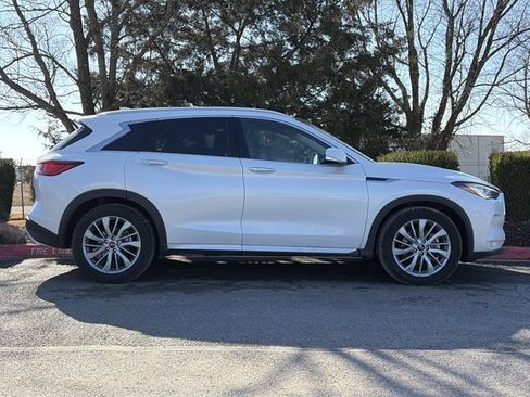 Used 2024 INFINITI QX50 Luxe image 2