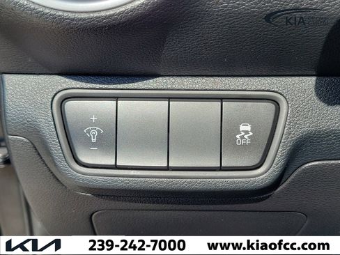 Used 2024 Kia Forte LXS FWD image 20