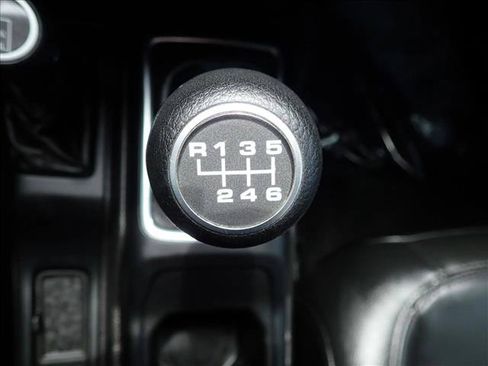 Used 2022 Jeep Wrangler Unlimited Sahara AWD/4WD image 21