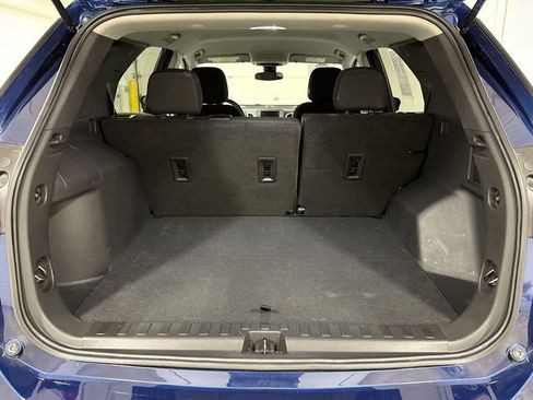 Used 2022 Chevrolet Equinox LT FWD image 23