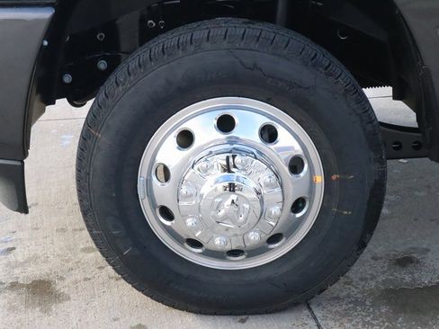 New 2026 RAM 3500 Big Horn image 18