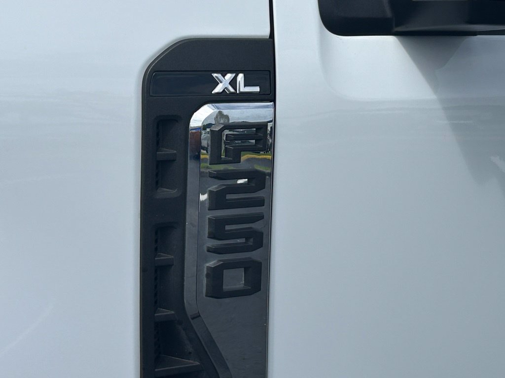 Certified 2026 Ford F250 XL AWD/4WD image 18