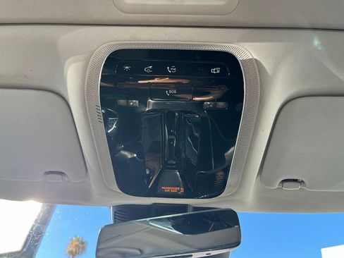 Used 2022 Mercedes-Benz C 300 Sedan image 27