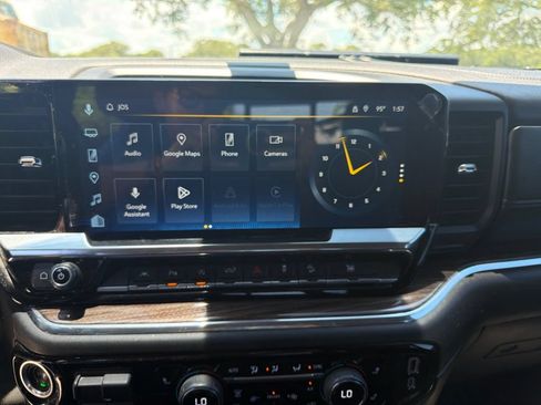 Used 2024 Chevrolet Silverado 1500 LT AWD/4WD image 12