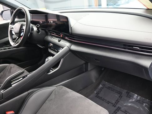 Used 2025 Hyundai Elantra N image 50