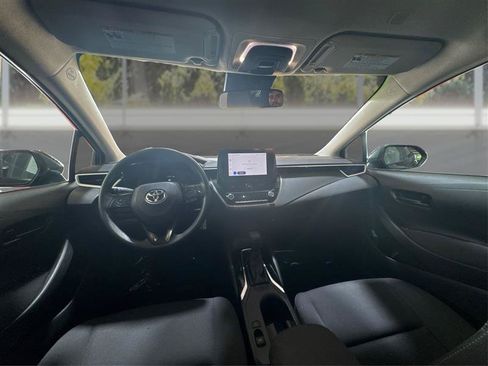 Used 2024 Toyota Corolla LE FWD image 23