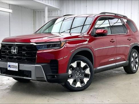 New 2026 Honda Pilot Elite image 2