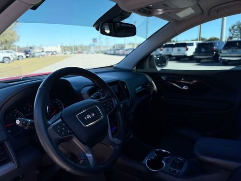 Certified 2024 GMC Terrain AT4 w/ Tech Package image 9