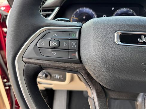 New 2025 Jeep Grand Cherokee L Limited w/ Black Appearance Package image 22