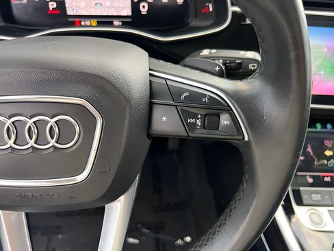 Used 2022 Audi Q7 3.0T Premium Plus AWD/4WD image 55