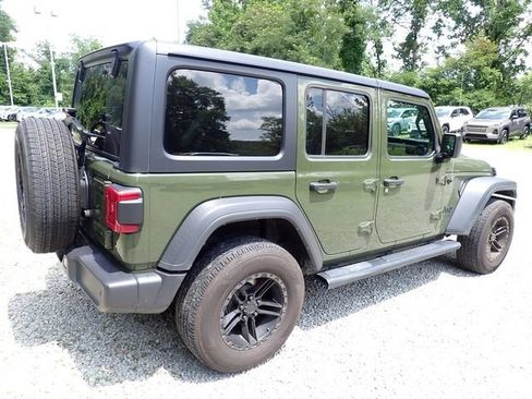 Used 2021 Jeep Wrangler Unlimited Sport AWD/4WD image 3