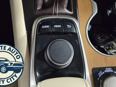 Used 2019 Lexus RX 350 AWD image 17