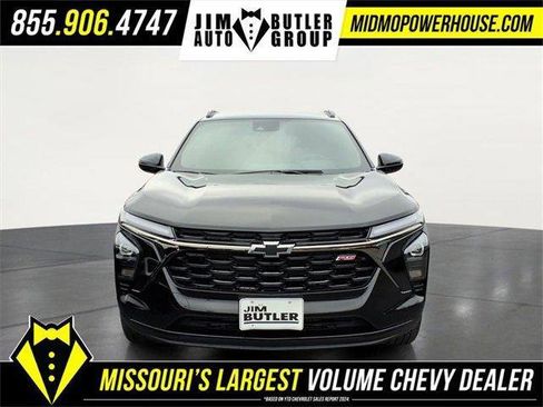 New 2026 Chevrolet Trax RS image 8