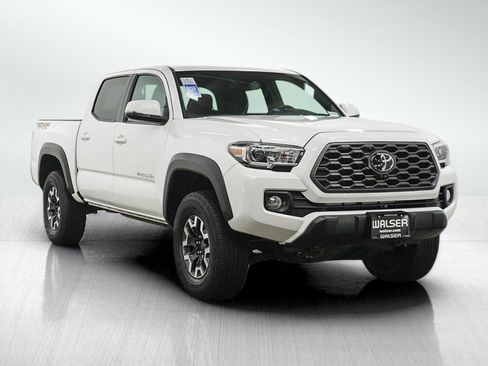 Used 2021 Toyota Tacoma TRD Off-Road AWD/4WD image 7