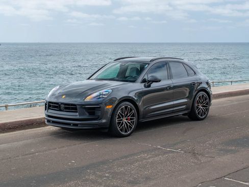 Used 2024 Porsche Macan GTS AWD/4WD image 1
