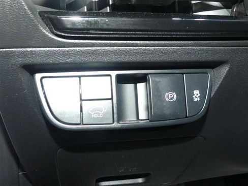 Used 2024 Kia EV6 Wind image 30