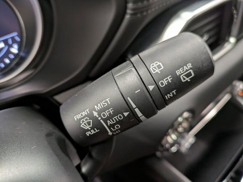 Certified 2023 MAZDA CX-5 Carbon Edition image 18