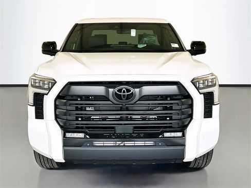New 2026 Toyota Tundra Limited image 2