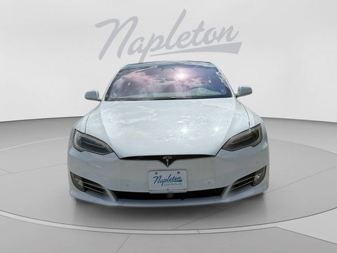 Used 2018 Tesla Model S 75D AWD/4WD image 9