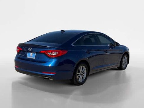 Used 2016 Hyundai Sonata SE image 5
