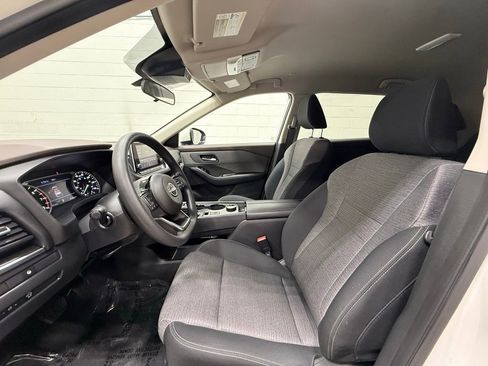 Used 2023 Nissan Rogue SV AWD/4WD image 24
