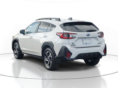 Used 2026 Subaru Crosstrek 2.0i Premium AWD/4WD image 3