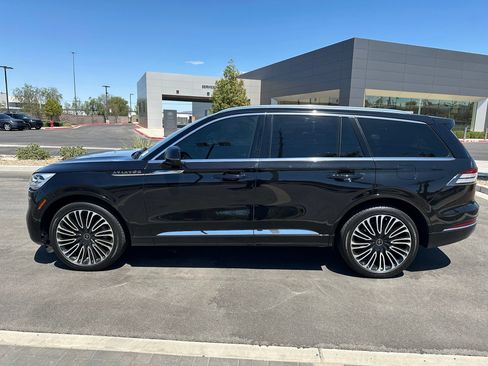 Used 2024 Lincoln Aviator Black Label w/ Dynamic Handling Package AWD/4WD image 12