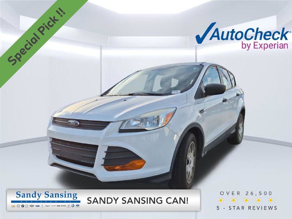 Used 2015 Ford Escape S FWD image 1