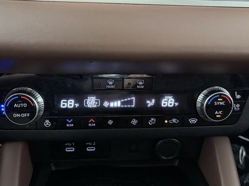 Used 2025 Mitsubishi Outlander SEL AWD/4WD image 21