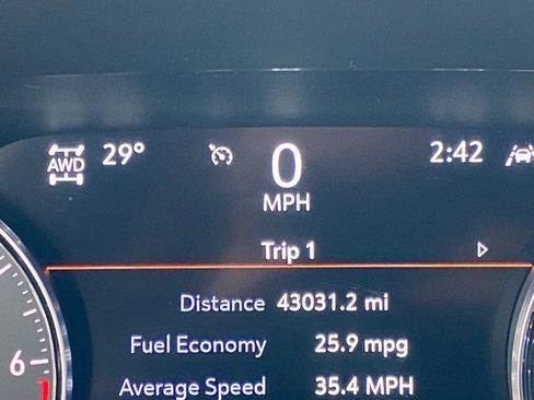 Certified 2023 Buick Envision Essence image 20