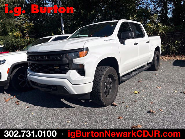 Used 2022 Chevrolet Silverado 1500 Custom AWD/4WD image 2