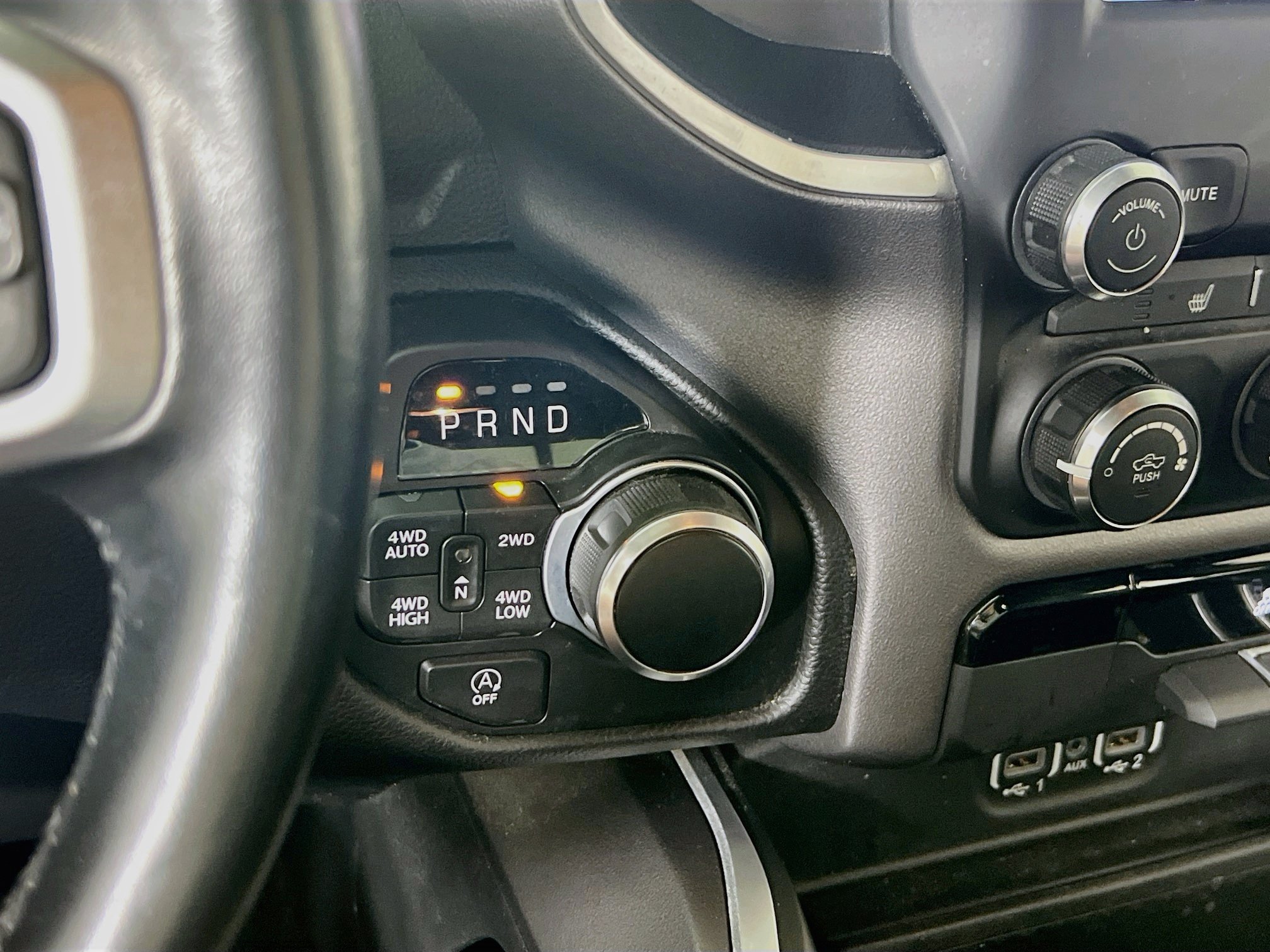 Used 2023 RAM 1500 Big Horn AWD/4WD image 16