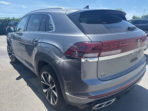 Used 2024 Volkswagen Atlas Cross Sport SEL Premium R-Line AWD/4WD image 13
