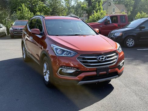 Used 2017 Hyundai Santa Fe Sport AWD/4WD image 2