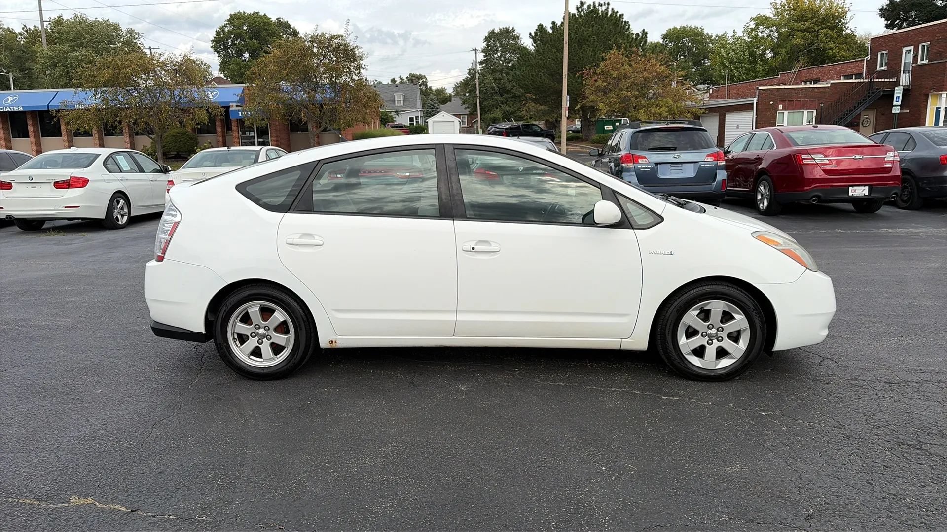 Used 2008 Toyota Prius w/ Pkg 2 FWD image 4