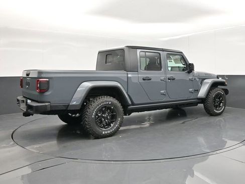 New 2026 Jeep Gladiator Willys image 8