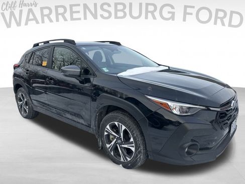 Used 2024 Subaru Crosstrek 2.0i Premium image 1