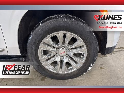 Used 2023 GMC Yukon XL Denali w/ Max Trailering Package image 15