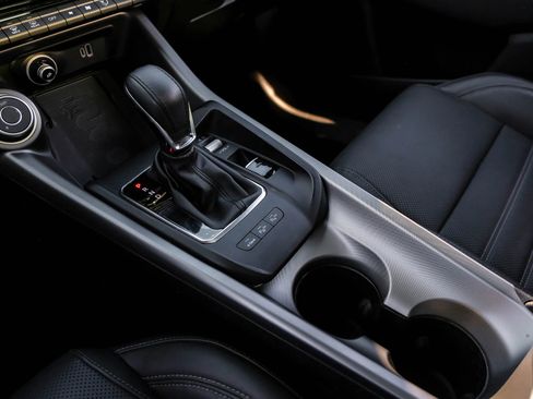 Used 2024 Alfa Romeo Tonale Ti image 30