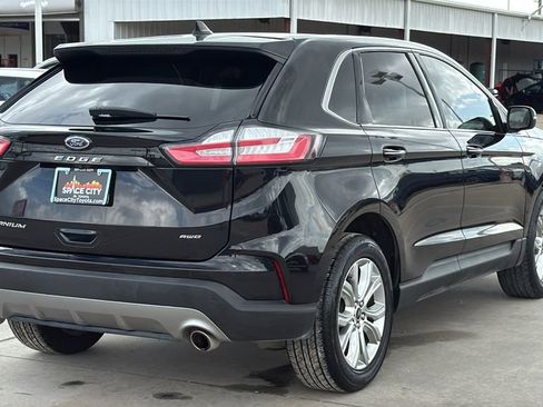 Used 2024 Ford Edge Titanium image 5
