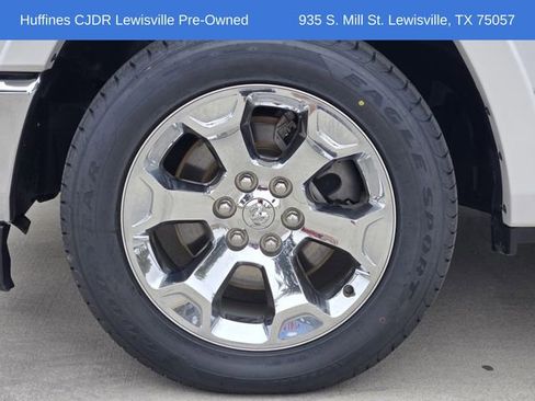 Certified 2019 RAM 1500 Laramie image 12